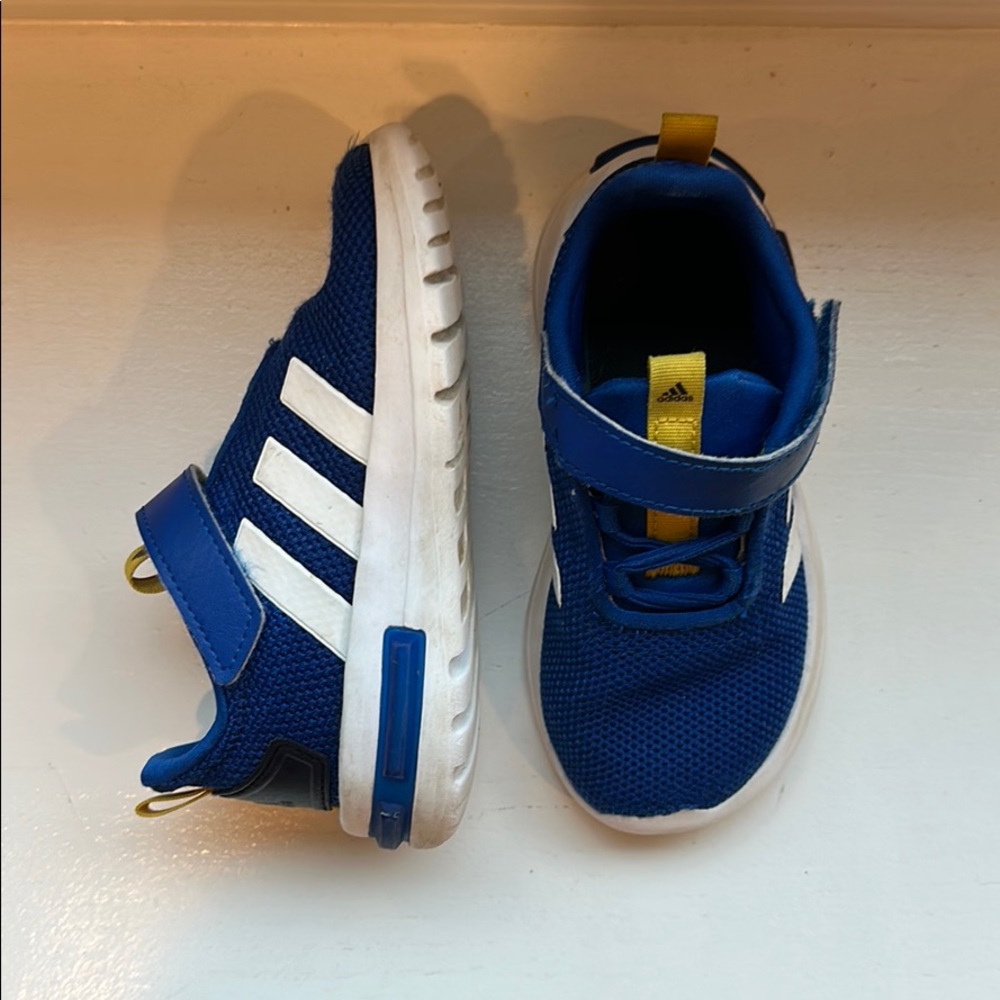 Boys Adidas Sneakers